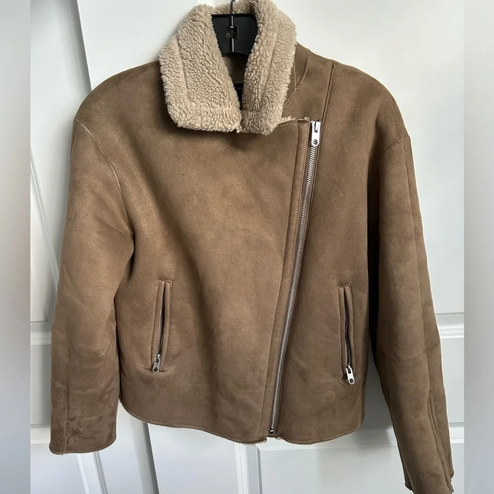 Zara Basic Outerwear Tan Jacket with Shearling Collar